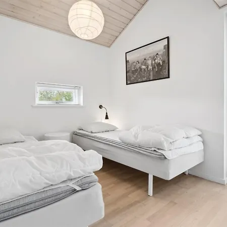 Pascal - 600m From The Sea By Interhome Augustenborg