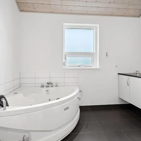 Pascal - 600m From The Sea By Interhome Holiday home